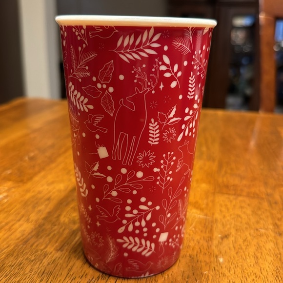 Starbucks 2019 Christmas/Holiday coffee/ latte mug. 16oz. - Picture 4 of 5